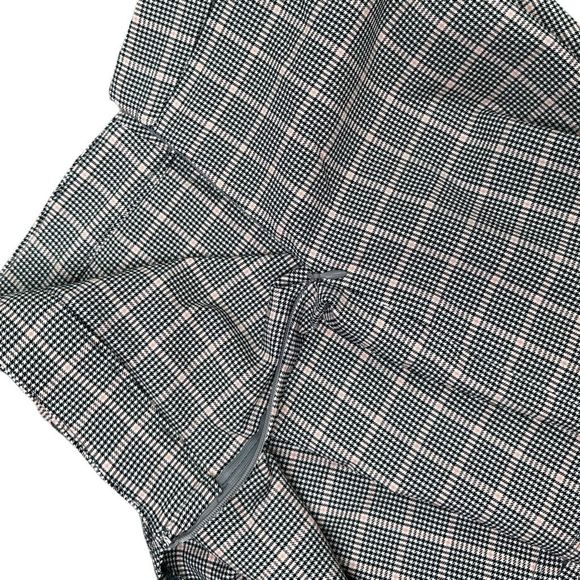 Garage Y2K Mini Plaid School-Girl Skort - Size Small - Picture 4 of 5